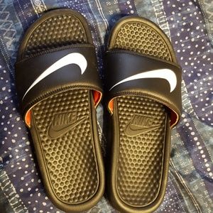 Nike youth 6 slides